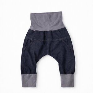 Harem Little Jeggings Little Yogi pants for baby evolutive
